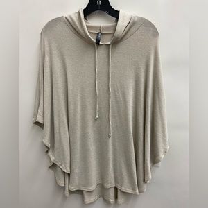 Kailee Athletics PLUS SIZED Poncho